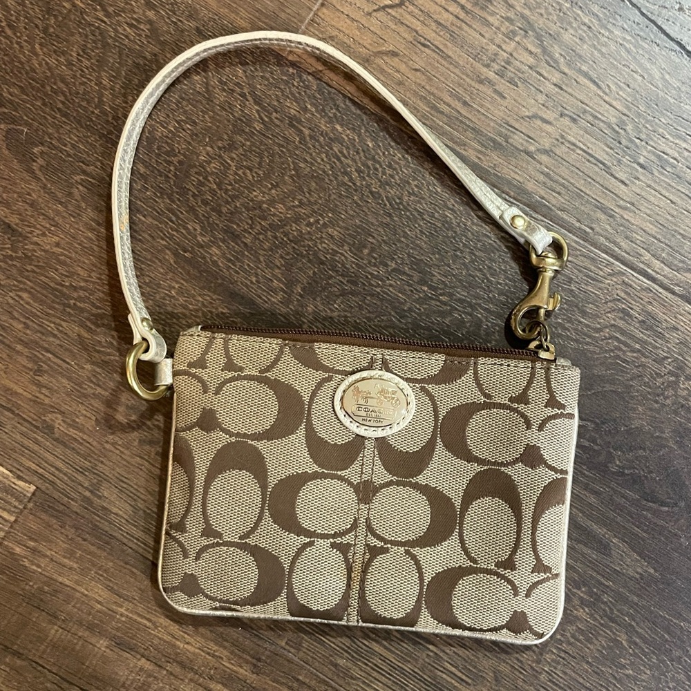 Coach Peyton Signature Small Canvas Wristlet